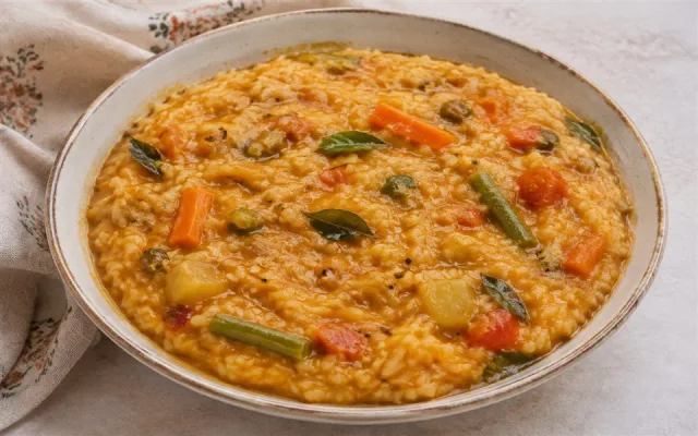 सांभर चावल तैयार व्यंजन
